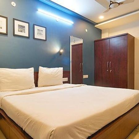 Hotel Fabexpress Sagar Sky Indore Esterno foto